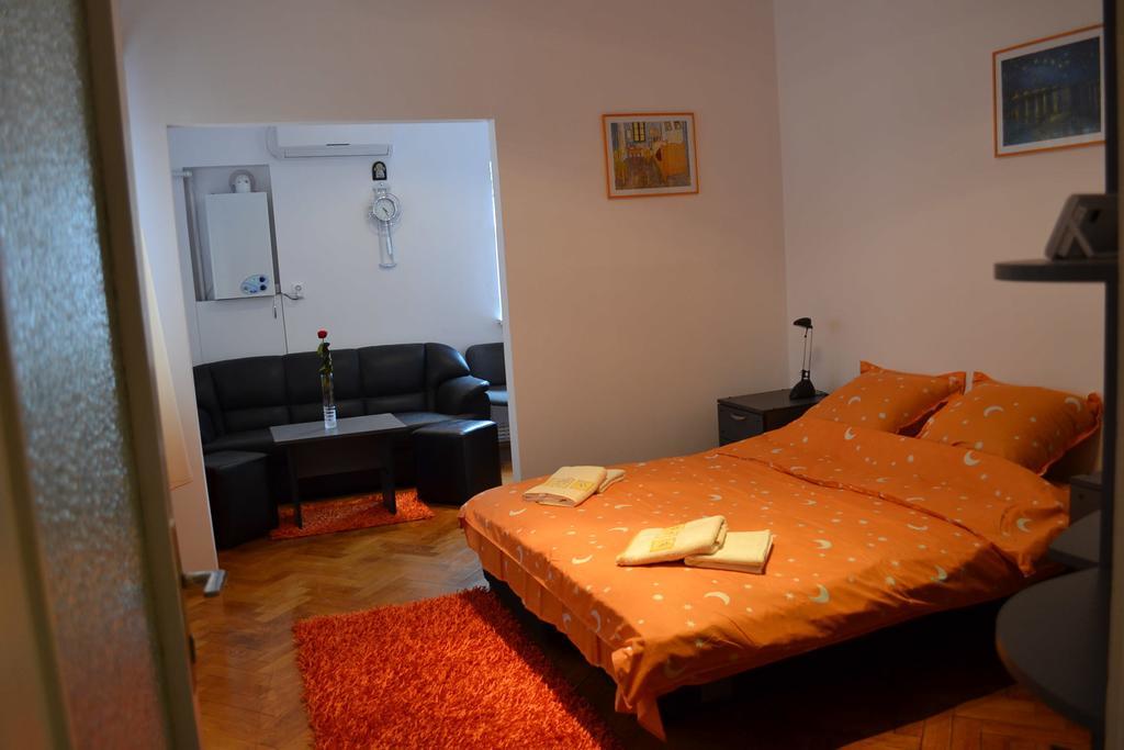 Victoria Studio Bucureşti Rom bilde